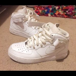 High top Nike Air Force 1